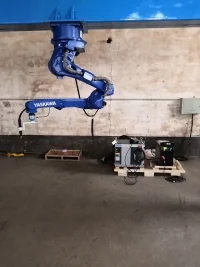 焊接机器人手臂在焊接时的注意事项