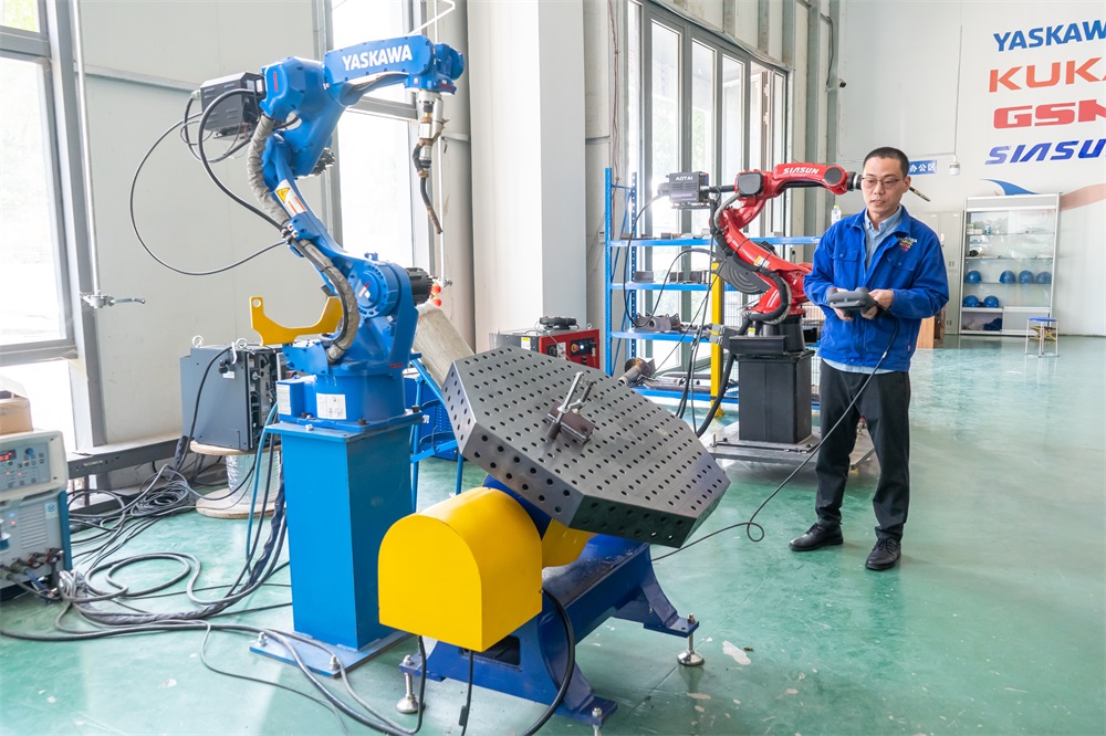 OTC焊接机器人的使用优势介绍